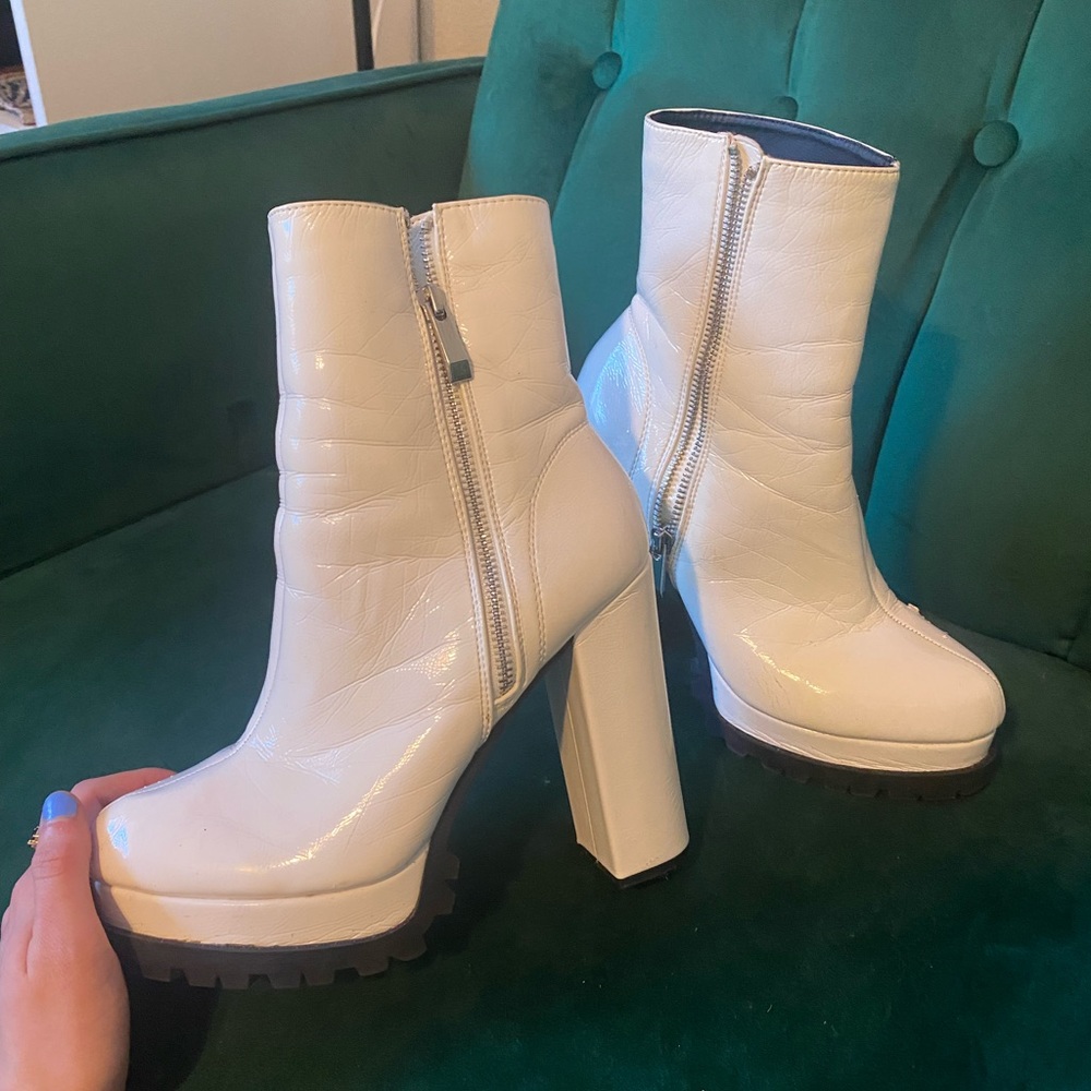 Dolls Kill White Platform Boots (size 8)